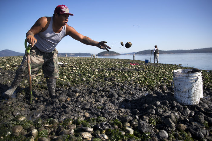 100819-35-Climate-Change-Agriculture-Native-American