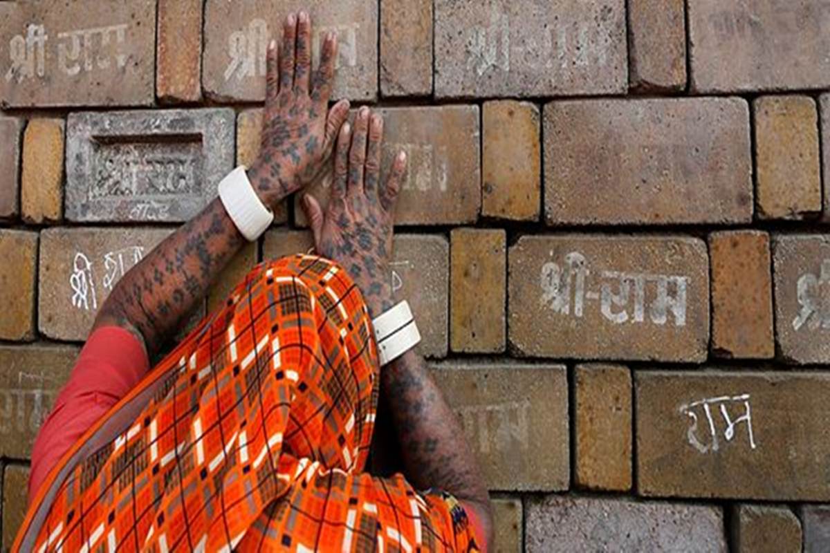 111819-04-Hindu-India-Religion