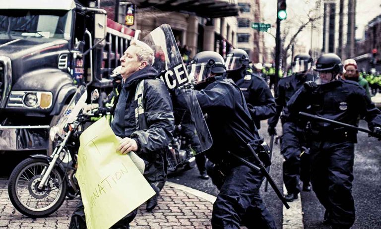 121019-10-Politics-Populism