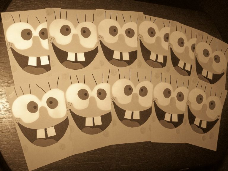 122519-06-Language-Linguistics-Social-Media-Internet