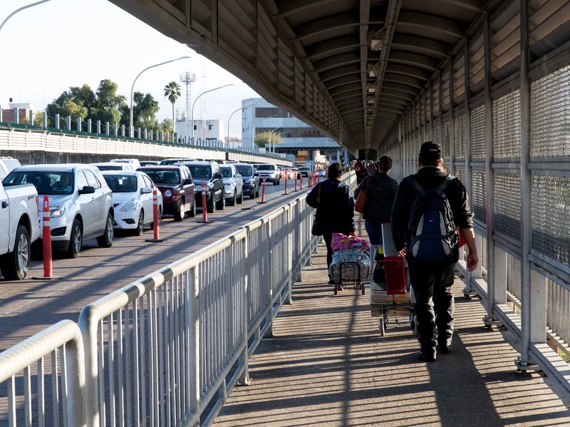 010920-02-Immigration