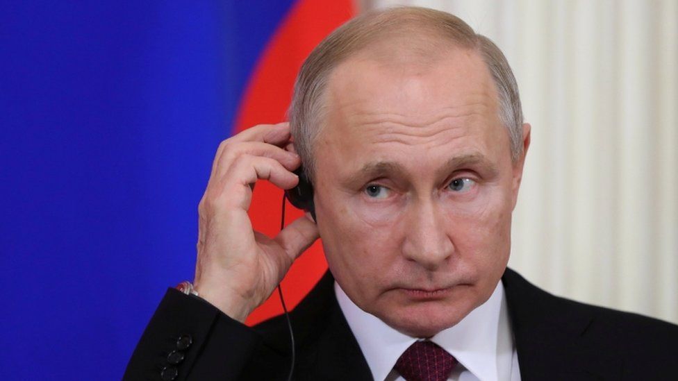 011420-04-Russia-Putin-Internet