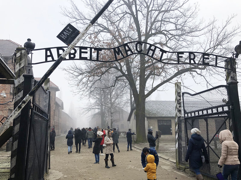 012720-10-History-Auschwitz-Germany-Nazi-Jew