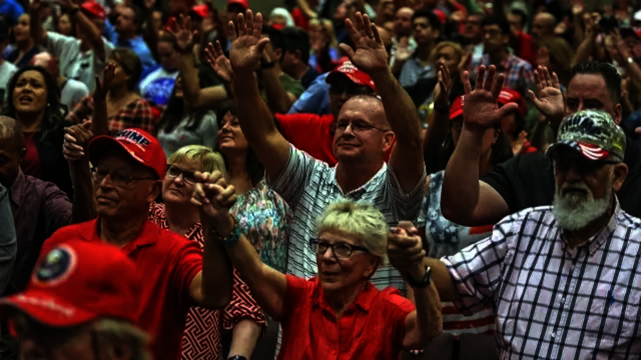 031320-01-Trump-Religion-Politics-Evangelical