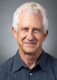 How CEOs Behave Like Closet Socialists 4 How CEOs Behave Like Closet Socialists