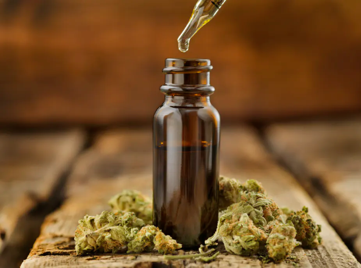 041620-01-Medicine-CBD-Marijuana-Cannabis