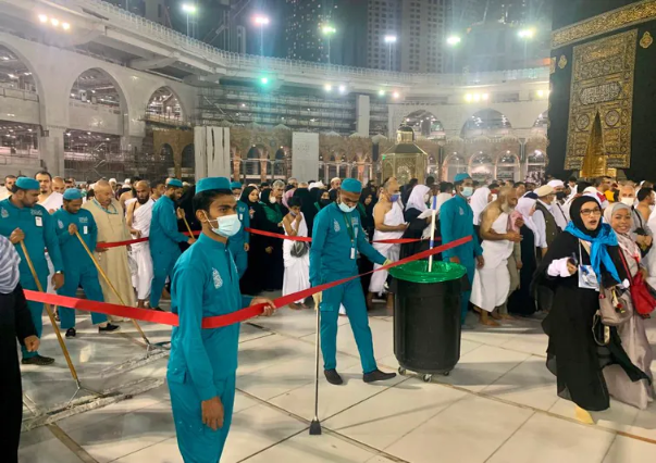 Saudi Arabia Urges Muslims to Delay Annual Hajj Due to COVID-19