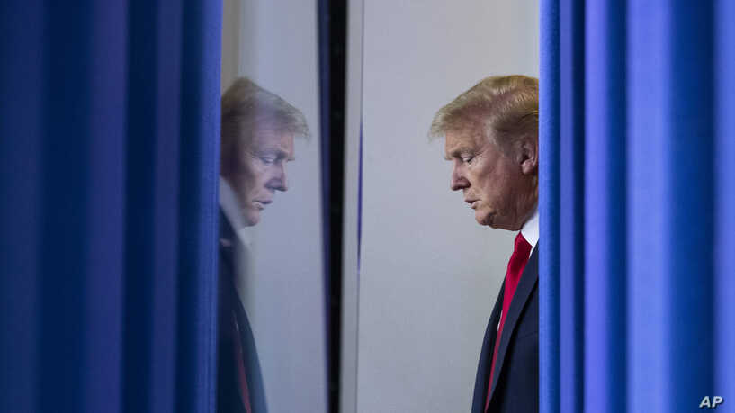 As U.S. Coronavirus Deaths Mount, Trump's Ratings Dip 3 As U.S. Coronavirus Deaths Mount, Trump's Ratings Dip