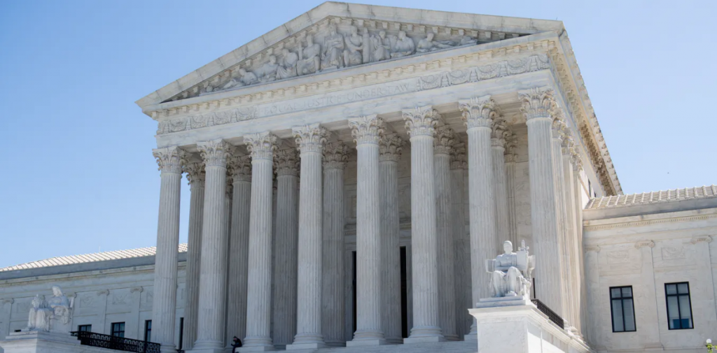 Power Struggle between Trump and Congress to Be Reviewed by Supreme Court