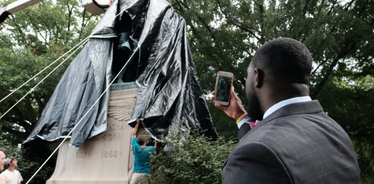 062220-02-Monument-Confederate