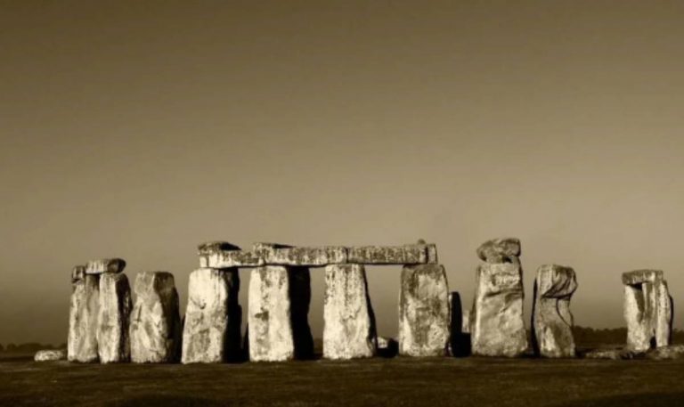 062320-43-History-Prehistoric-Ancient-Neolithic-Stonehenge