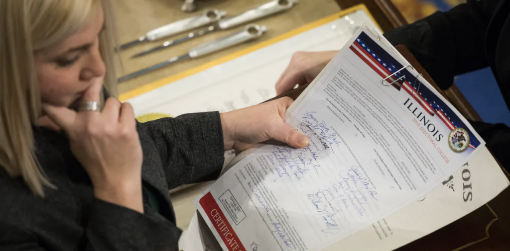 The Electoral College Is Surprisingly Vulnerable to Popular Vote Changes 3 The Electoral College Is Surprisingly Vulnerable to Popular Vote Changes