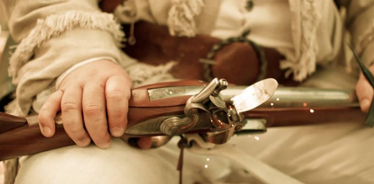 081020-02-Guns-Weapons