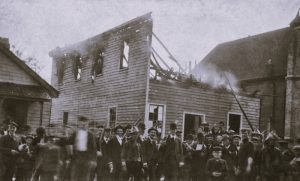 Reconstruction and Insurrection in 1898 Wilmington, North Carolina 1 WilmingtonInsurrection1898-01