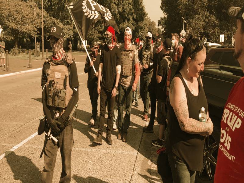 Five Reasons Not to Underestimate Far-Right Extremists 1 110820-31-Politics