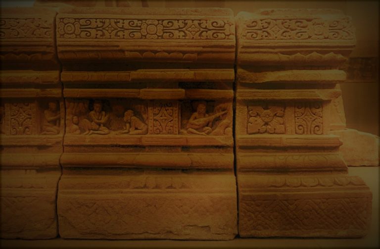 112220-75-History-India-Art