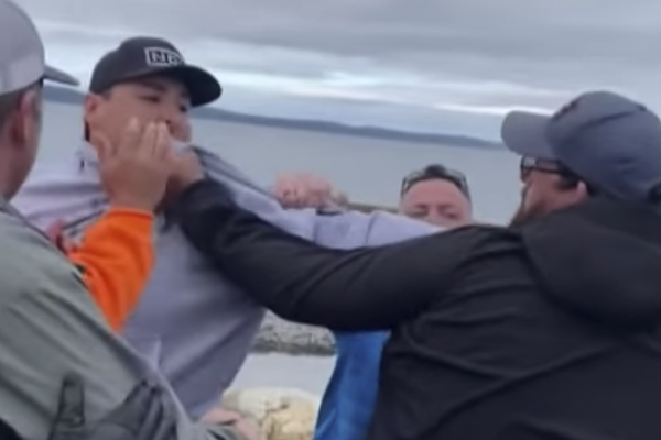 Columbus Still Kills: Trump, Colonial Apologetics, and Anti-Native Violence 3 Columbus Still Kills: Trump, Colonial Apologetics, and Anti-Native Violence