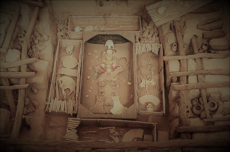 PeruvianRoyalTombsNew01