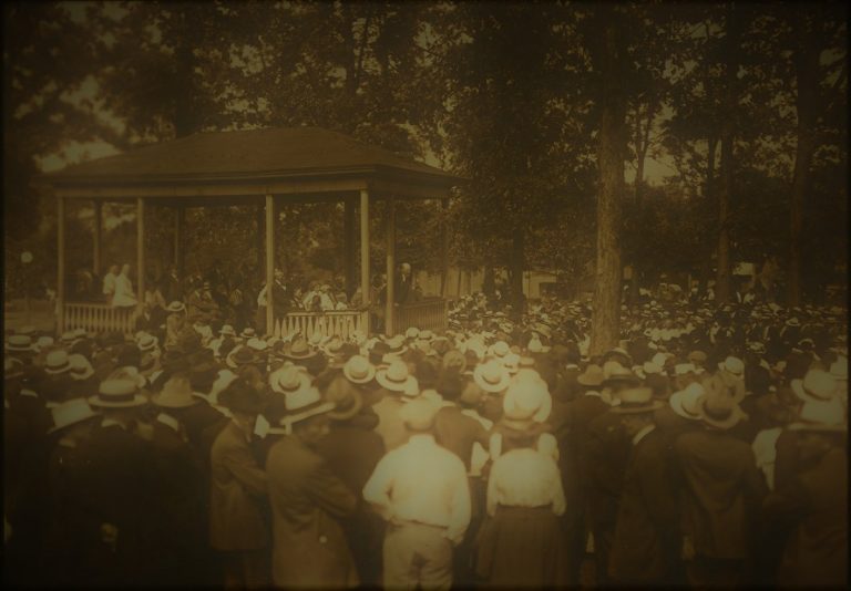 122620-53-History-Politics