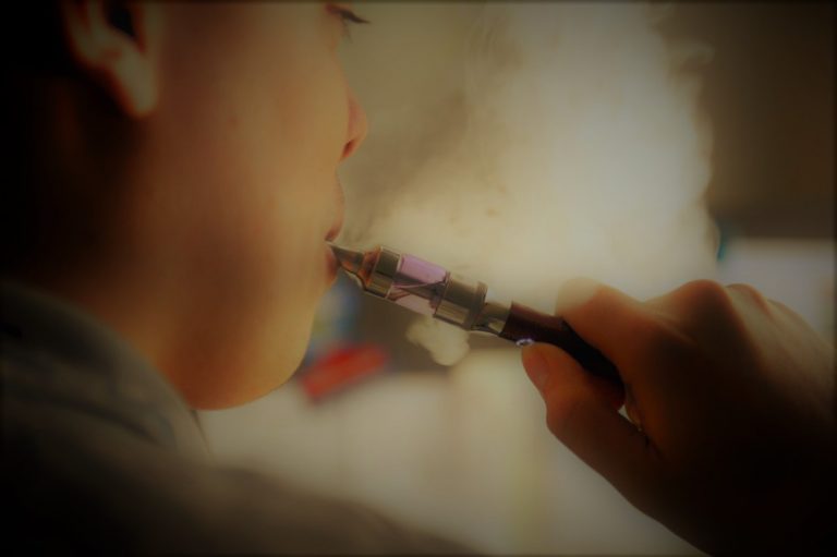 VapeNicotineOutreachFactory02