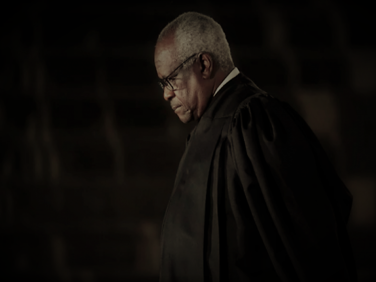 040521-03-Social-Media