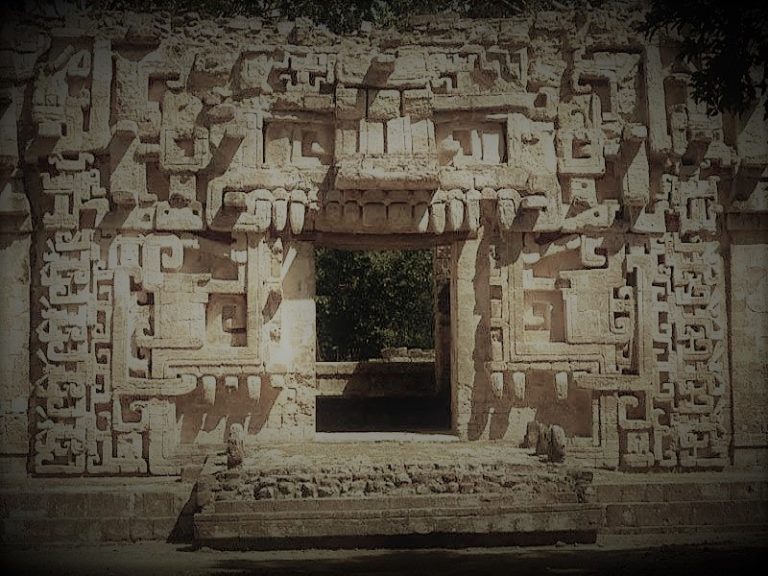 071021-09-History-Maya