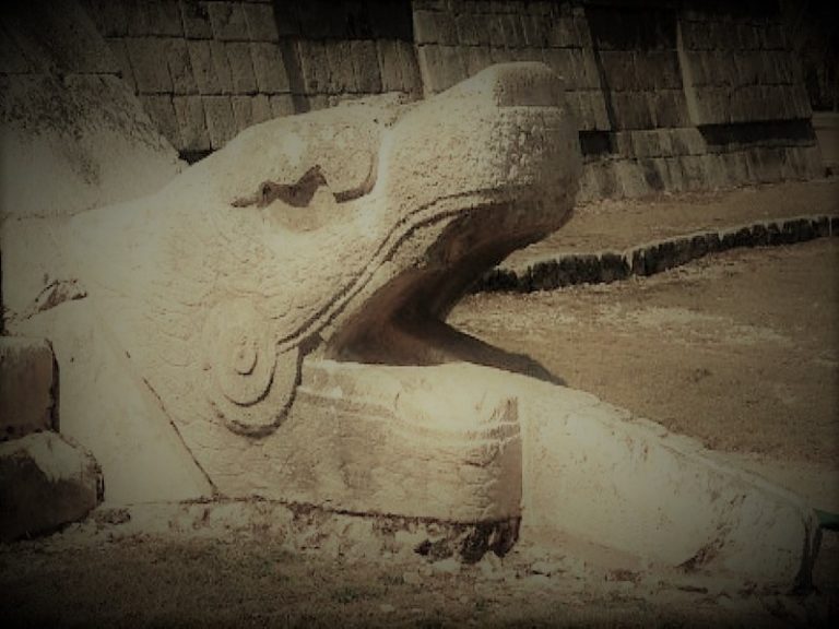 071021-18-History-Maya