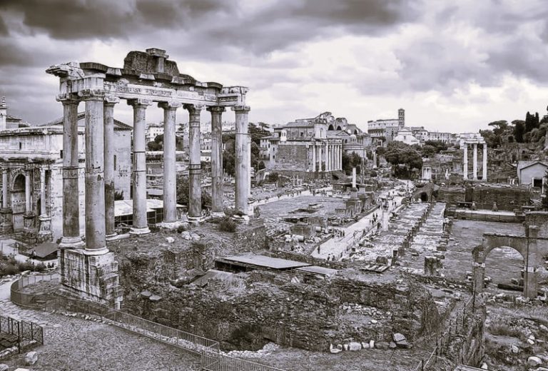 Ancient Roman Law and Rhetoric 24 RomanFallFI050423-02