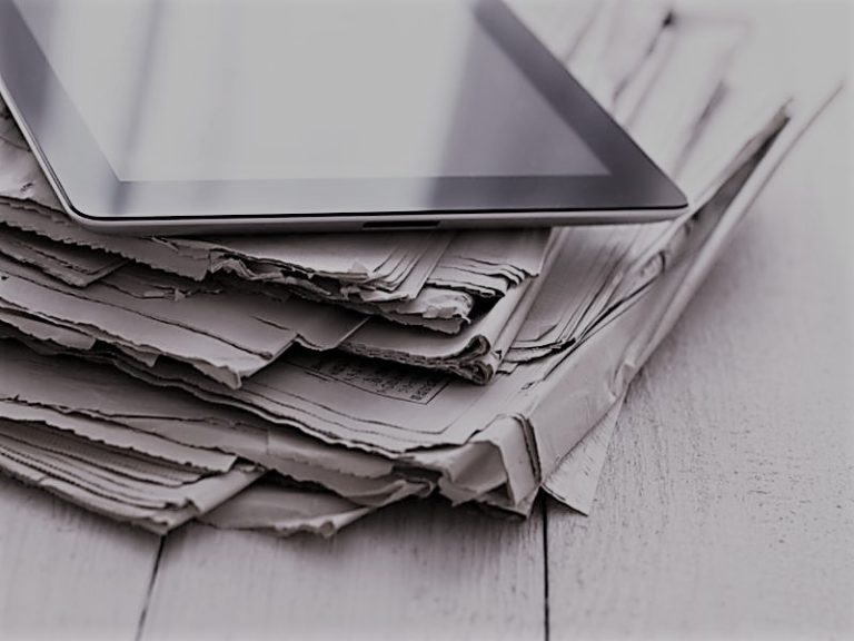 122421-39-Social-Media