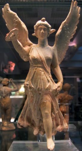The Ancient Hellenistic Nike: 'Winged Victory' of Samothrace 9 The Ancient Hellenistic Nike: 'Winged Victory' of Samothrace