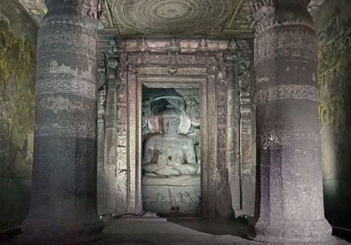 Esoteric Buddhism: Seeking Enlightenment as an Ancient Bodhisattva