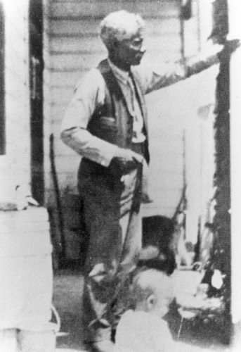George McJunkin and the Bones at Folsom: A Forgotten Pioneer of American Archaeology 2 George McJunkin and the Bones at Folsom: A Forgotten Pioneer of American Archaeology