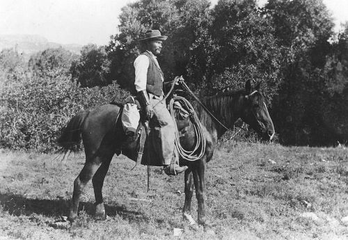 George McJunkin and the Bones at Folsom: A Forgotten Pioneer of American Archaeology 4 George McJunkin and the Bones at Folsom: A Forgotten Pioneer of American Archaeology