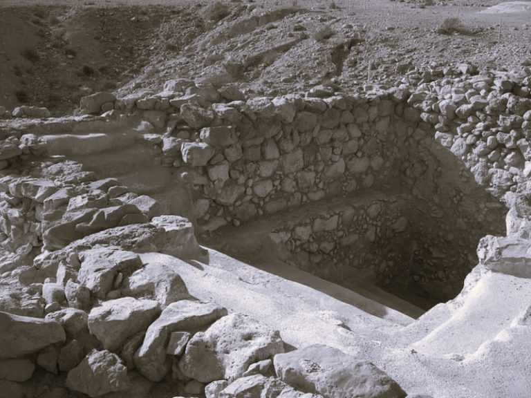 020422-08-History-Judaism