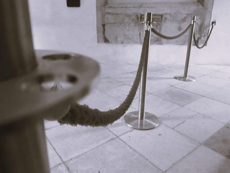 CrowdControlSanctionsRopes-HannahGilbert02