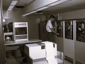 A Brief History of Database Processing since the 1960s 6 042822-07-History-Technology