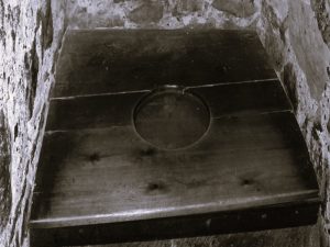 Using the Neccessarium: Toilets in a Medieval Castle 30 050422-01-History-Medieval