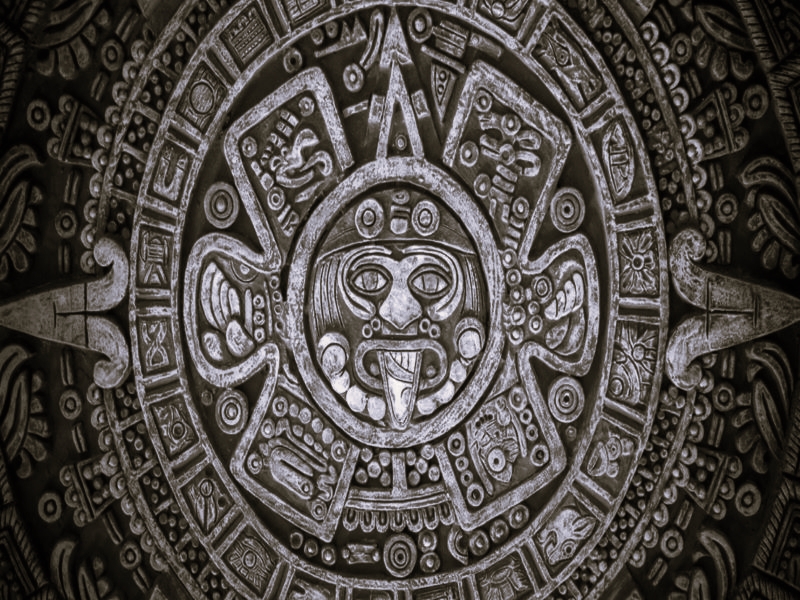 Tzolk'in: Itzamna's Gift of the Calendar to the Ancient Maya