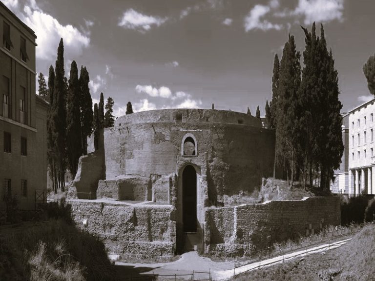 061222-55-History-Rome