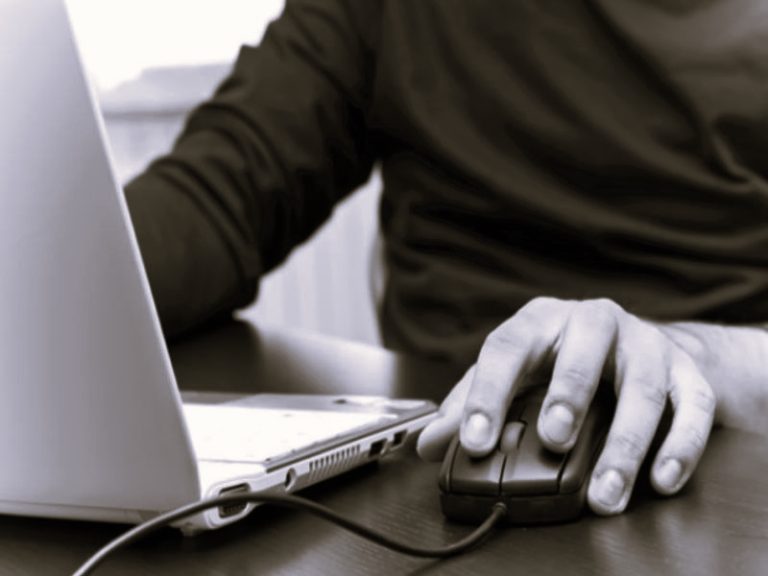 ArtificialIntelligenceLGBT-JonathanDraper02