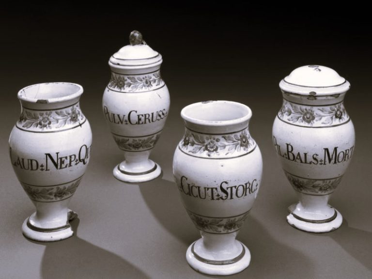 070222-01-History-Women