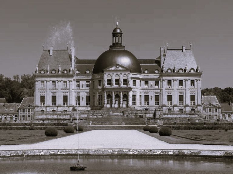 081122-01-History-Architecture