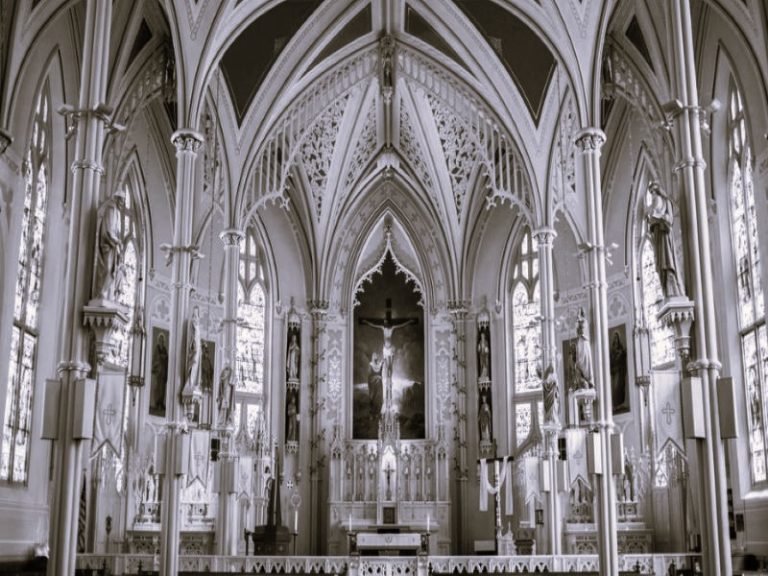 DifferenceCatholicNondenominational-ShayneSherman01