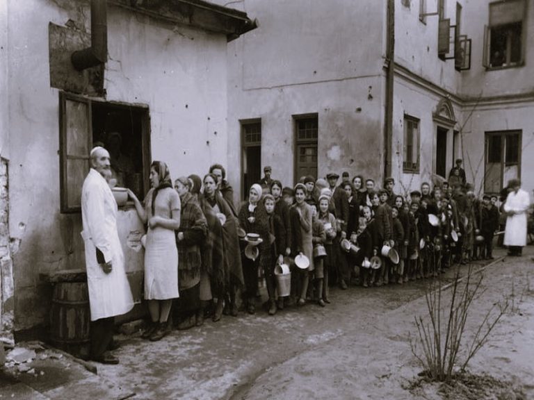 092522-40-History-Poland