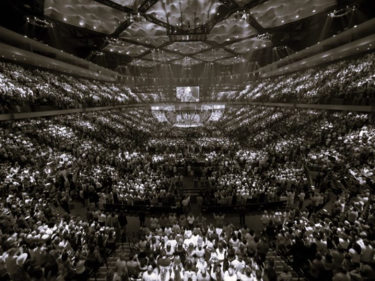 NondenominationalPentecostal-ShayneSherman01