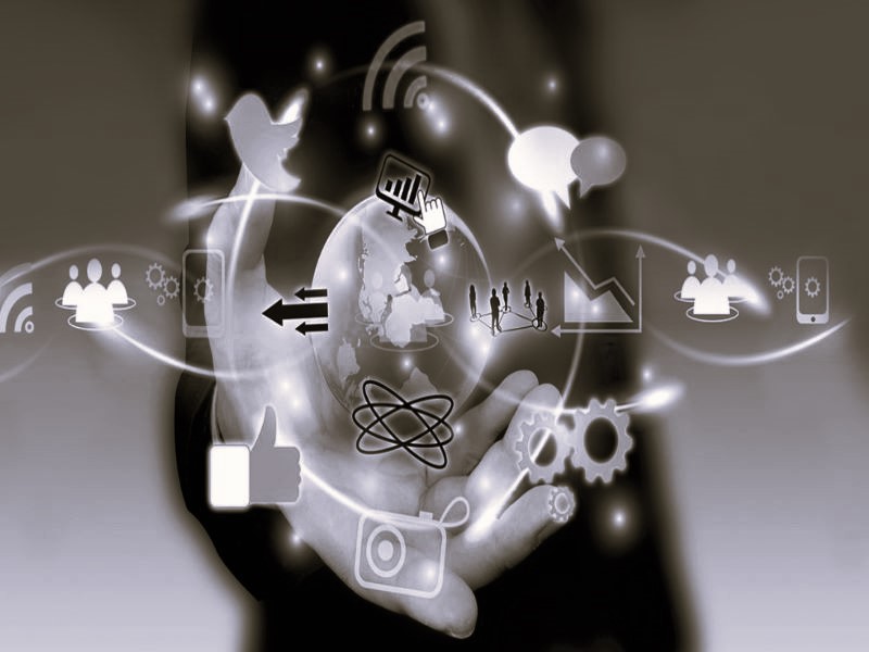 Social Media May Be 'Fundamentally at Odds' with Science