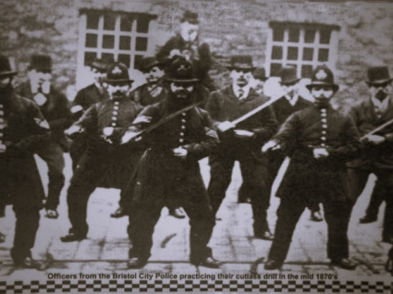 110322-32-History-Law