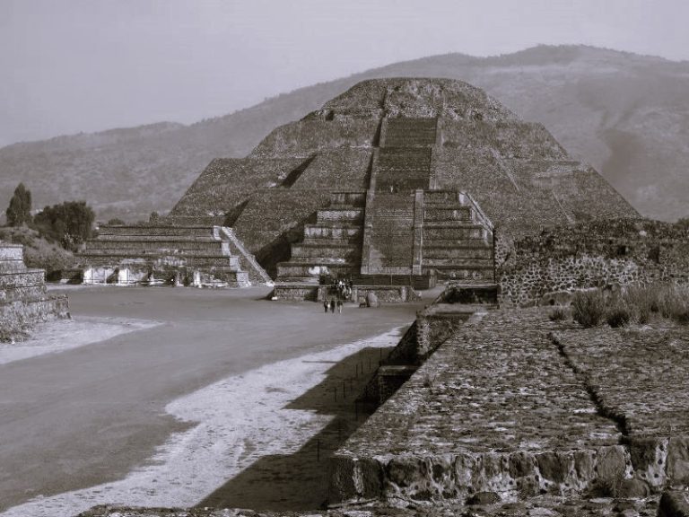 111422-01-History-Mesoamerica