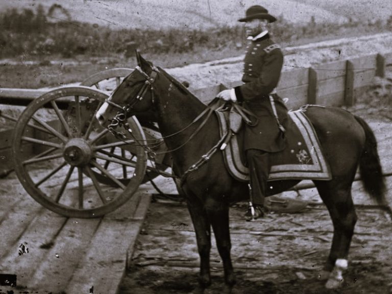 120122-38-History-Warfare