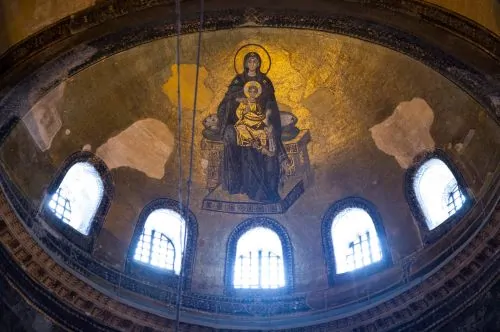 Apse mosaic depicting the Virgin and Child, dedicated 867, Hagia Sophia, Constantinople (Istanbul)